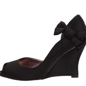 Nina NY Black Satin Wedges 8.5